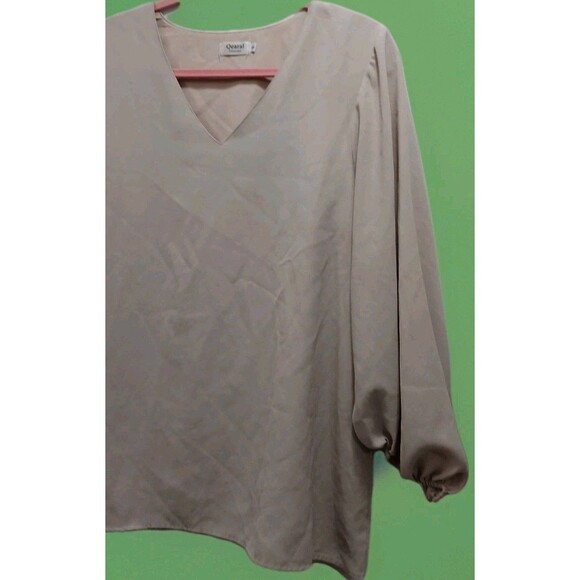 Qearal Blouse Women’s S Neutral Tan V-Neck Long Sleeve Balloon Oversized Top - Picture 4 of 6
